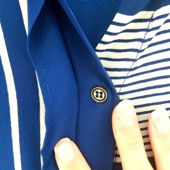 Anthropologie MIH silk geometric print button down - Picture 5 of 8